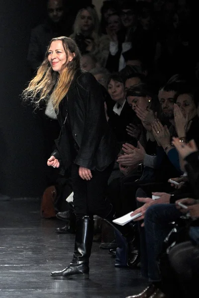 Look 33